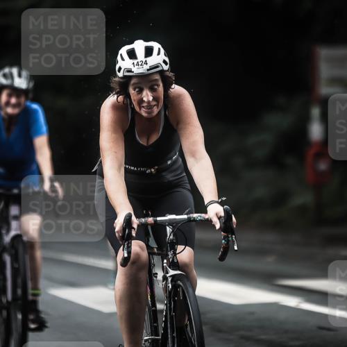 13.09.2026 - Stadtparktriathlon H.Heesch http://msf.ph/oto/10320323 13.09.2026 13:05:02 Radfahren 1208, 1284, 1304, 1306, 1333, 1346, 1372, 1374, 1409, 1410, 1424 meine-sportfotos.de