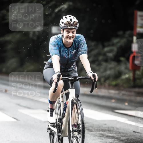 13.09.2026 - Stadtparktriathlon H.Heesch http://msf.ph/oto/10320329 13.09.2026 11:56:31 Radfahren 740, 776, 803, 816, 842, 1001 meine-sportfotos.de
