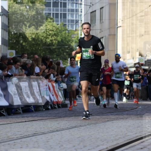 13.09.2026 - 21. swb-Marathon Bremen Strokosch-Dieckow http://msf.ph/oto/10320357 13.09.2026 13:08:23 Ziel 2098, 2266, 2844, 6692, 13091, 13160, 339, 715, 4082, 4888, 5424, 7064, 9084 meine-sportfotos.de
