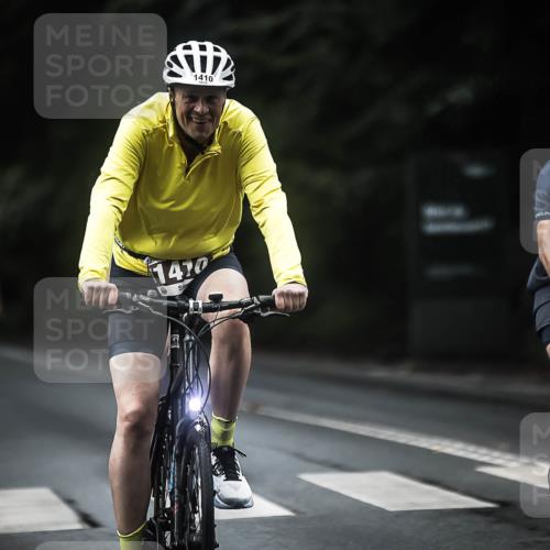 13.09.2026 - Stadtparktriathlon H.Heesch http://msf.ph/oto/10320384 13.09.2026 13:05:05 Radfahren 1208, 1284, 1306, 1333, 1346, 1372, 1374, 1386, 1409, 1410, 1424 meine-sportfotos.de