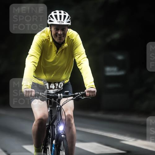 13.09.2026 - Stadtparktriathlon H.Heesch http://msf.ph/oto/10320397 13.09.2026 13:05:05 Radfahren 1208, 1284, 1306, 1333, 1346, 1372, 1374, 1386, 1409, 1410, 1424 meine-sportfotos.de