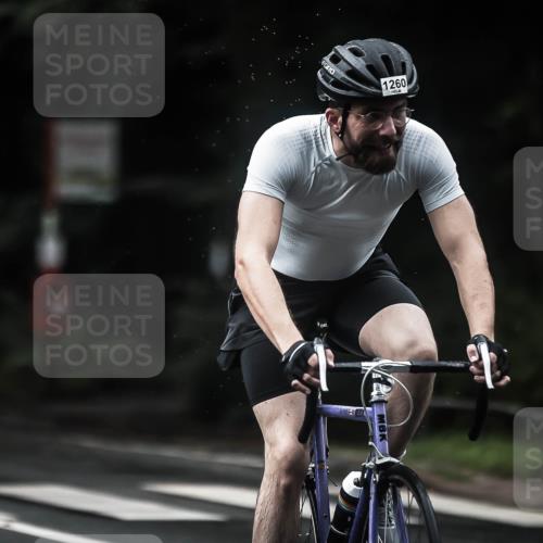13.09.2026 - Stadtparktriathlon H.Heesch http://msf.ph/oto/10320441 13.09.2026 13:05:07 Radfahren 1284, 1306, 1333, 1336, 1346, 1372, 1374, 1386, 1409, 1410, 1424 meine-sportfotos.de