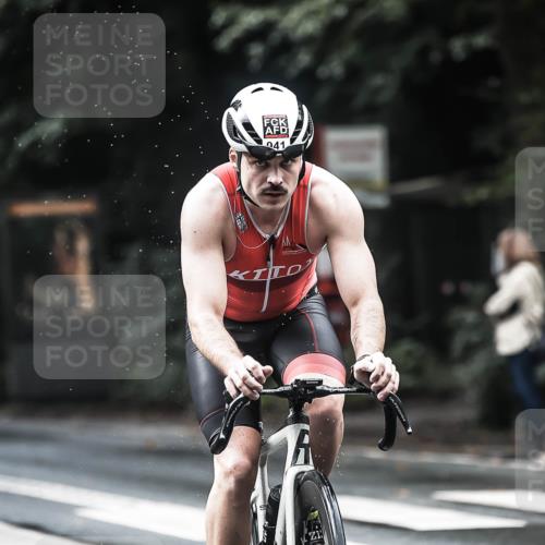 13.09.2026 - Stadtparktriathlon H.Heesch http://msf.ph/oto/10320450 13.09.2026 11:56:43 Radfahren 941, 952, 972 meine-sportfotos.de