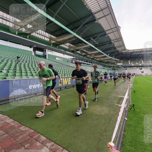 13.09.2026 - 21. swb-Marathon Bremen Michael Burmester http://msf.ph/oto/10320461 13.09.2026 13:19:59 Laufen im Stadion 333, 464, 486, 512, 704, 921, 938, 1066, 1129, 1156, 1409, 1431, 1439, 1446, 1506, 1697, 1756, 1765, 1815, 1916, 2010, 2028, 2064, 2137, 2224, 2240, 2278, 2294, 2315, 2349, 2394, 2395, 2417, 2437, 2453, 2501, 2519, 2533, 2557, 2563, 2588, 2622, 2626, 2689, 2694, 2695, 2702, 2703, 2722, 2756, 2786, 2793, 2843, 2845, 2886, 2944, 2983, 3017, 3018, 3031, 3035, 3036, 3037, 3046, 3059, 3072, 3102, 3116, 3139, 3189, 3198, 3243, 3263, 3264, 3285, 3287, 3310, 3315, 3619, 3879 meine-sportfotos.de