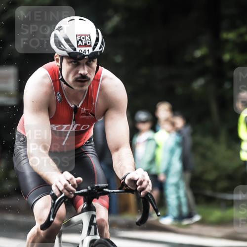 13.09.2026 - Stadtparktriathlon H.Heesch http://msf.ph/oto/10320466 13.09.2026 11:56:43 Radfahren 941, 952, 972 meine-sportfotos.de