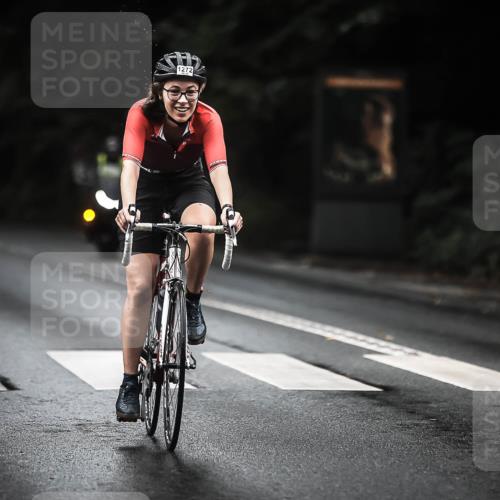 13.09.2026 - Stadtparktriathlon H.Heesch http://msf.ph/oto/10320541 13.09.2026 13:05:14 Radfahren 1272, 1336, 1386 meine-sportfotos.de