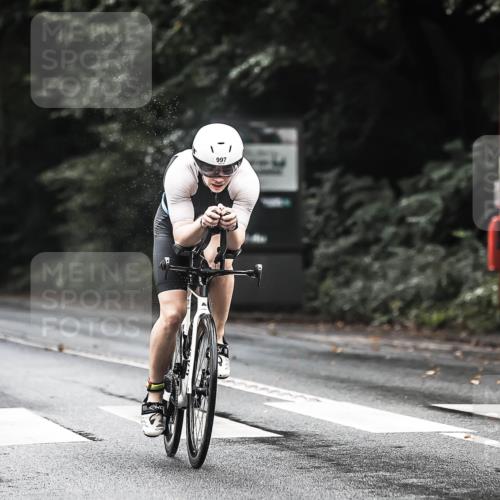 13.09.2026 - Stadtparktriathlon H.Heesch http://msf.ph/oto/10320565 13.09.2026 11:56:55 Radfahren 997, 1030, 1053 meine-sportfotos.de