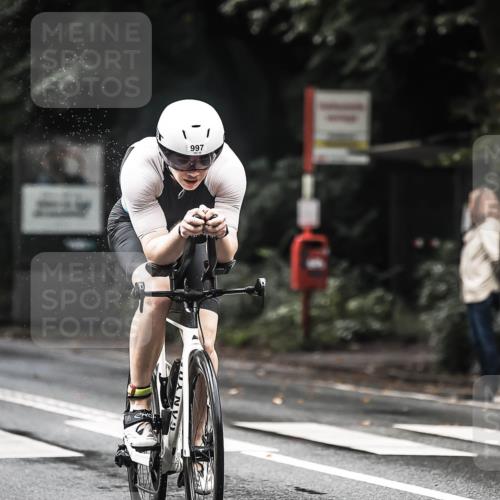 13.09.2026 - Stadtparktriathlon H.Heesch http://msf.ph/oto/10320583 13.09.2026 11:56:55 Radfahren 997, 1030, 1053 meine-sportfotos.de