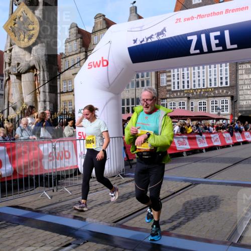 13.09.2026 - 21. swb-Marathon Bremen Tim E. http://msf.ph/oto/10320615 13.09.2026 10:58:43 Ziel 10249, 10530, 10750, 10878, 10879, 11004, 11120, 11131, 11152, 11202, 11384, 11403, 11420, 11455, 11686, 11750, 11906, 11952, 11953, 12017, 12092, 12180, 12320, 12499, 12518 meine-sportfotos.de