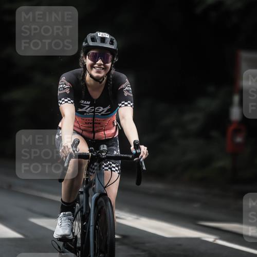 13.09.2026 - Stadtparktriathlon H.Heesch http://msf.ph/oto/10320637 13.09.2026 13:05:24 Radfahren 1202, 1231, 1256, 1258, 1402 meine-sportfotos.de