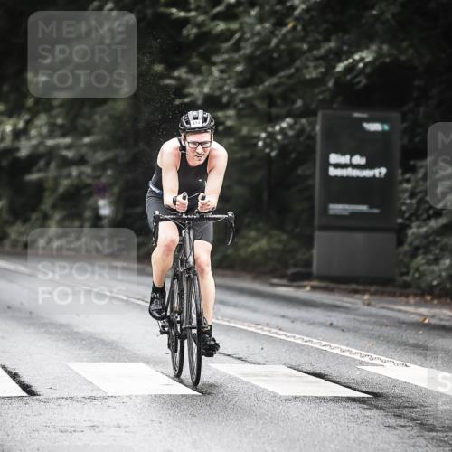13.09.2026 - Stadtparktriathlon H.Heesch http://msf.ph/oto/10320645 13.09.2026 11:57:03 Radfahren 914 meine-sportfotos.de