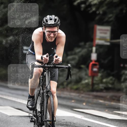 13.09.2026 - Stadtparktriathlon H.Heesch http://msf.ph/oto/10320685 13.09.2026 11:57:04 Radfahren 914 meine-sportfotos.de
