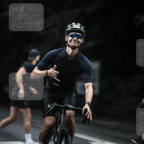 13.09.2026 - Stadtparktriathlon H.Heesch http://msf.ph/oto/10320705 13.09.2026 13:05:28 Radfahren 1202, 1231, 1256, 1258, 1352, 1402 meine-sportfotos.de