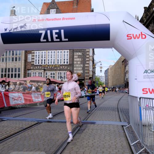 13.09.2026 - 21. swb-Marathon Bremen Tim E. http://msf.ph/oto/10320706 13.09.2026 10:58:47 Ziel 10878, 10879, 11004, 11030, 11152, 11189, 11202, 11384, 11403, 11455, 11686, 11750, 11906, 11953, 11955, 12092, 12180, 12237, 12320, 12499, 12505, 12518 meine-sportfotos.de