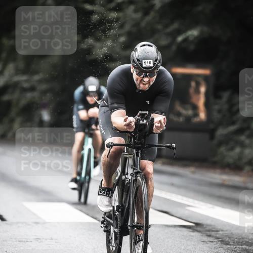 13.09.2026 - Stadtparktriathlon H.Heesch http://msf.ph/oto/10320718 13.09.2026 11:57:13 Radfahren 804, 807, 916, 1048 meine-sportfotos.de