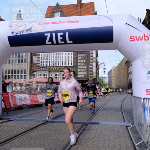 13.09.2026 - 21. swb-Marathon Bremen Tim E. http://msf.ph/oto/10320719 13.09.2026 10:58:47 Ziel 10878, 10879, 11004, 11030, 11152, 11189, 11202, 11384, 11403, 11455, 11686, 11750, 11906, 11953, 11955, 12092, 12180, 12237, 12320, 12499, 12505, 12518 meine-sportfotos.de