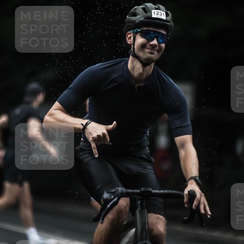 13.09.2026 - Stadtparktriathlon H.Heesch http://msf.ph/oto/10320723 13.09.2026 13:05:28 Radfahren 1202, 1231, 1256, 1258, 1352, 1402 meine-sportfotos.de
