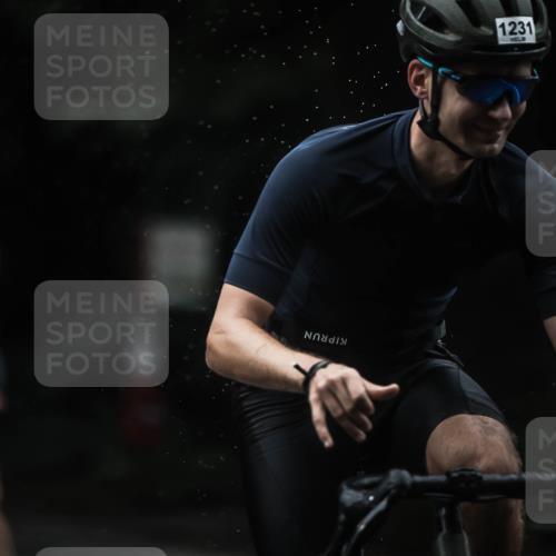 13.09.2026 - Stadtparktriathlon H.Heesch http://msf.ph/oto/10320735 13.09.2026 13:05:29 Radfahren 1202, 1231, 1256, 1352, 1402 meine-sportfotos.de