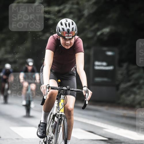 13.09.2026 - Stadtparktriathlon H.Heesch http://msf.ph/oto/10320778 13.09.2026 11:57:17 Radfahren 744, 781, 804, 807, 899, 916, 958, 1048 meine-sportfotos.de