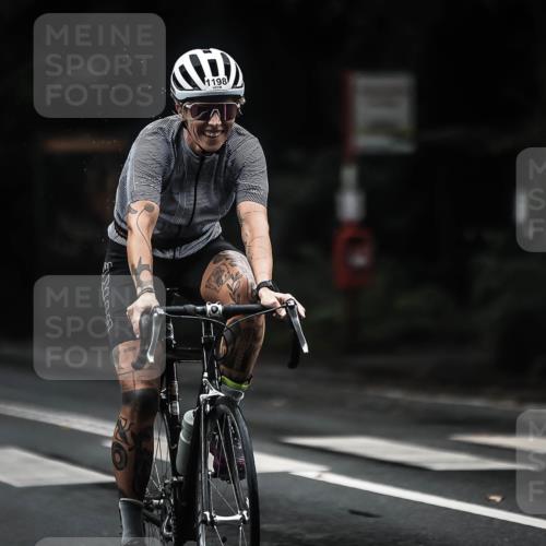 13.09.2026 - Stadtparktriathlon H.Heesch http://msf.ph/oto/10320829 13.09.2026 13:05:39 Radfahren 1198, 1265, 1276, 1377 meine-sportfotos.de