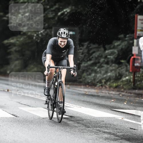 13.09.2026 - Stadtparktriathlon H.Heesch http://msf.ph/oto/10320841 13.09.2026 11:57:21 Radfahren 744, 781, 804, 807, 833, 899, 958 meine-sportfotos.de
