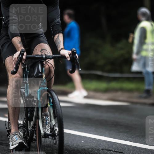 13.09.2026 - Stadtparktriathlon H.Heesch http://msf.ph/oto/10320901 13.09.2026 13:05:43 Radfahren 1198, 1265, 1276, 1377, 1407, 1420 meine-sportfotos.de