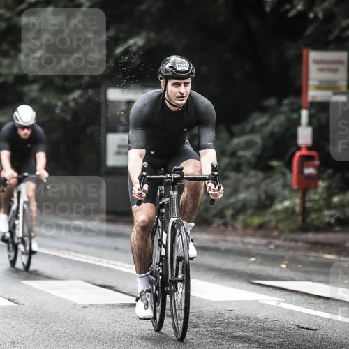 13.09.2026 - Stadtparktriathlon H.Heesch http://msf.ph/oto/10320920 13.09.2026 11:57:29 Radfahren 743, 748, 787, 833, 836, 884, 923, 924, 937, 962, 1036 meine-sportfotos.de