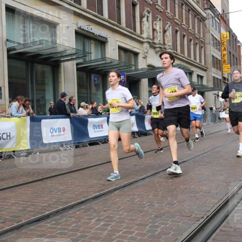 13.09.2026 - 21. swb-Marathon Bremen Strokosch-Dieckow http://msf.ph/oto/10320959 13.09.2026 10:58:54 Ziel 10383, 10415, 10427, 10477, 10492, 10668, 10843, 11034, 11086, 11125, 11301, 11302, 11500, 11602, 11913, 12015, 12118, 12127, 12131, 12200, 12267, 12271, 12297, 12537, 12541, 10254, 10485, 10787, 10794, 10832, 10948, 11030, 11189, 11228, 11267, 11278, 11488, 11743, 11955, 12130, 12131, 12176, 12237, 12271, 12320, 12414, 12505 meine-sportfotos.de