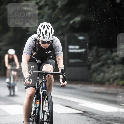 13.09.2026 - Stadtparktriathlon H.Heesch http://msf.ph/oto/10320967 13.09.2026 11:57:31 Radfahren 743, 748, 787, 825, 833, 836, 884, 923, 924, 937, 962, 1036, 1060 meine-sportfotos.de