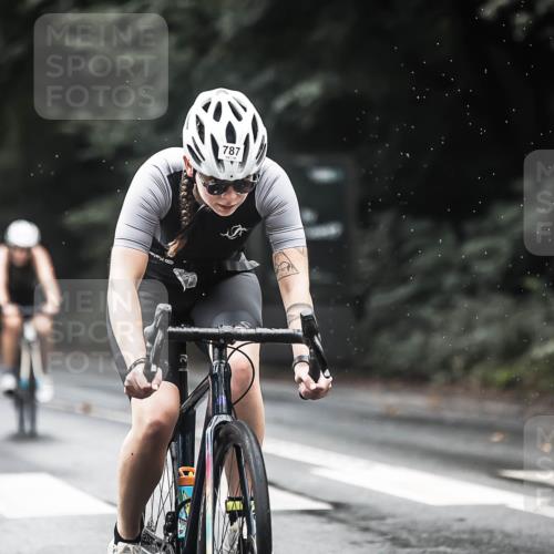 13.09.2026 - Stadtparktriathlon H.Heesch http://msf.ph/oto/10320970 13.09.2026 11:57:31 Radfahren 743, 748, 787, 825, 833, 836, 884, 923, 924, 937, 962, 1036, 1060 meine-sportfotos.de