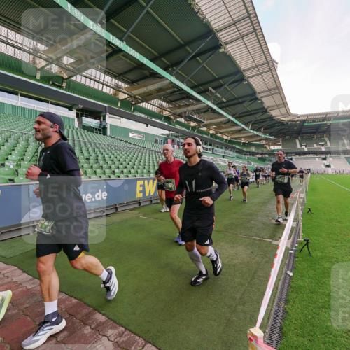 13.09.2026 - 21. swb-Marathon Bremen Michael Burmester http://msf.ph/oto/10320973 13.09.2026 13:20:47 Laufen im Stadion 333, 423, 441, 464, 601, 620, 704, 782, 938, 1066, 1094, 1129, 1156, 1158, 1177, 1316, 1409, 1439, 1446, 1518, 1676, 1697, 1756, 1808, 1815, 1846, 1916, 2010, 2028, 2064, 2139, 2201, 2258, 2278, 2315, 2349, 2394, 2395, 2414, 2417, 2437, 2501, 2519, 2533, 2551, 2588, 2626, 2689, 2694, 2695, 2702, 2722, 2736, 2756, 2793, 2828, 2886, 2954, 3004, 3010, 3017, 3018, 3035, 3036, 3037, 3059, 3070, 3074, 3102, 3116, 3139, 3144, 3243, 3263, 3264, 3310, 3315 meine-sportfotos.de