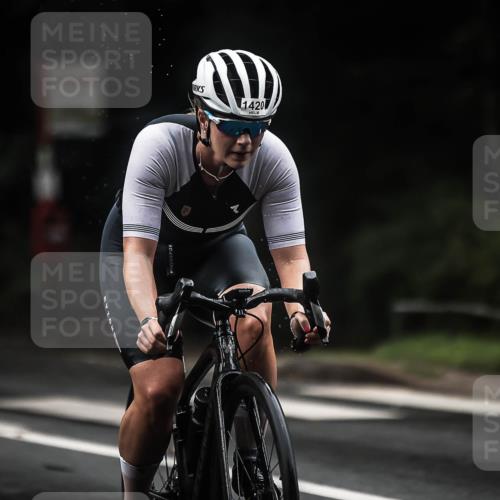 13.09.2026 - Stadtparktriathlon H.Heesch http://msf.ph/oto/10320974 13.09.2026 13:05:47 Radfahren 1265, 1340, 1407, 1420 meine-sportfotos.de
