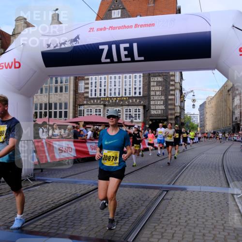 13.09.2026 - 21. swb-Marathon Bremen Tim E. http://msf.ph/oto/10320980 13.09.2026 10:58:50 Ziel 10878, 10879, 11004, 11030, 11152, 11189, 11384, 11403, 11455, 11686, 11750, 11953, 11955, 12180, 12237, 12320, 12499, 12505, 12518 meine-sportfotos.de