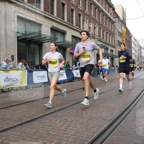 13.09.2026 - 21. swb-Marathon Bremen Strokosch-Dieckow http://msf.ph/oto/10320986 13.09.2026 10:58:55 Ziel 10377, 10383, 10415, 10427, 10477, 10492, 10668, 10843, 11034, 11086, 11125, 11301, 11302, 11500, 11602, 11873, 11913, 12015, 12118, 12127, 12200, 12267, 12297, 12537, 12541, 10254, 10383, 10485, 10787, 10794, 10832, 10843, 10948, 11030, 11034, 11189, 11228, 11267, 11278, 11488, 11743, 11955, 12130, 12131, 12176, 12237, 12271, 12320, 12414, 12505 meine-sportfotos.de