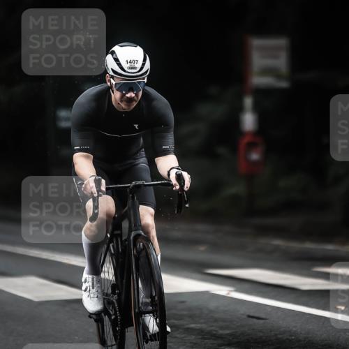 13.09.2026 - Stadtparktriathlon H.Heesch http://msf.ph/oto/10320987 13.09.2026 13:05:49 Radfahren 1340, 1407, 1420 meine-sportfotos.de