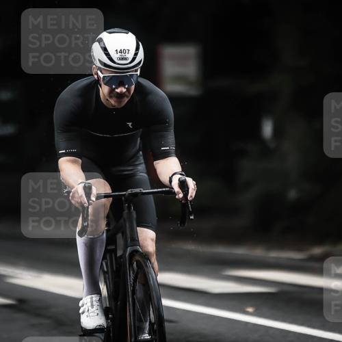 13.09.2026 - Stadtparktriathlon H.Heesch http://msf.ph/oto/10320994 13.09.2026 13:05:49 Radfahren 1340, 1407, 1420 meine-sportfotos.de