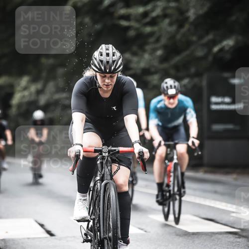 13.09.2026 - Stadtparktriathlon H.Heesch http://msf.ph/oto/10321001 13.09.2026 11:57:33 Radfahren 737, 743, 748, 787, 825, 833, 836, 884, 923, 924, 937, 962, 1036, 1060 meine-sportfotos.de