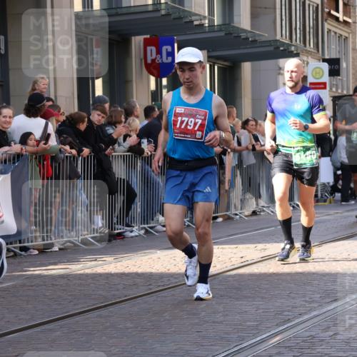 13.09.2026 - 21. swb-Marathon Bremen Strokosch-Dieckow http://msf.ph/oto/10321012 13.09.2026 13:18:03 Ziel 1146, 1419, 1872, 2055, 2260, 3458, 3634, 5292, 5307, 5460, 6152, 6293, 6294, 6818, 7491, 7731, 7954, 8094, 8404, 8872, 9019, 9134, 9275, 9609, 10065, 13150, 948, 1631, 1797, 2001, 2125, 2260, 2634, 2671, 3051, 3192, 3241, 3514, 4131, 4286, 4374, 4733, 5530, 5695, 5817, 5935, 5948, 6290, 6448, 8094, 8805, 8869, 8943, 8944, 9505, 9595, 9596, 9837, 13041 meine-sportfotos.de