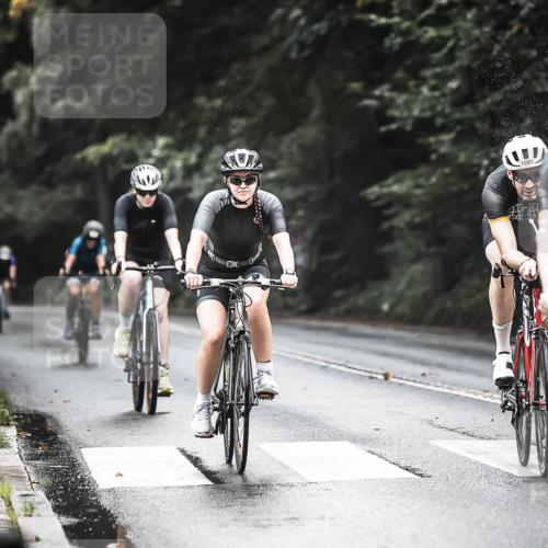 13.09.2026 - Stadtparktriathlon H.Heesch http://msf.ph/oto/10321025 13.09.2026 11:57:36 Radfahren 737, 743, 748, 757, 787, 825, 836, 923, 924, 937, 962, 964, 1060 meine-sportfotos.de