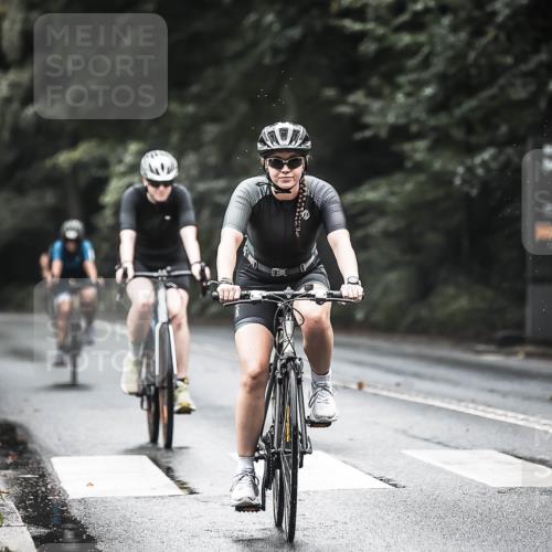 13.09.2026 - Stadtparktriathlon H.Heesch http://msf.ph/oto/10321054 13.09.2026 11:57:36 Radfahren 737, 743, 748, 757, 787, 825, 836, 923, 924, 937, 962, 964, 1060 meine-sportfotos.de