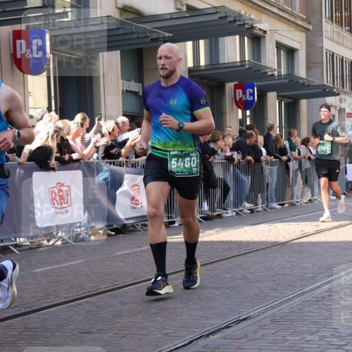 13.09.2026 - 21. swb-Marathon Bremen Strokosch-Dieckow http://msf.ph/oto/10321086 13.09.2026 13:18:05 Ziel 465, 1146, 1419, 2055, 3458, 5307, 5460, 6152, 6293, 6294, 6818, 7245, 7491, 7731, 7954, 8404, 8872, 9019, 9134, 9275, 9609, 10065, 13150, 948, 1631, 1797, 1872, 2001, 2260, 2634, 2671, 3051, 3192, 3241, 3514, 3634, 4131, 4286, 4374, 4733, 5292, 5530, 5695, 5935, 5948, 6152, 6290, 6448, 8094, 8805, 8869, 8943, 8944, 9595, 9596, 9837, 13041 meine-sportfotos.de