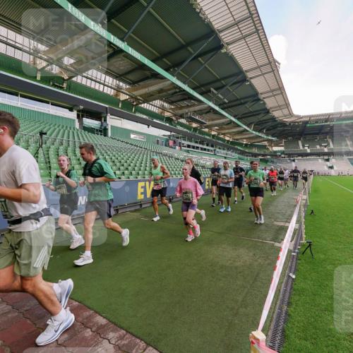 13.09.2026 - 21. swb-Marathon Bremen Michael Burmester http://msf.ph/oto/10321125 13.09.2026 13:21:05 Laufen im Stadion 258, 351, 423, 441, 464, 601, 620, 704, 782, 851, 1060, 1066, 1094, 1129, 1158, 1177, 1316, 1344, 1409, 1439, 1446, 1518, 1676, 1697, 1729, 1756, 1808, 1815, 1846, 1916, 2010, 2028, 2064, 2139, 2201, 2258, 2278, 2349, 2394, 2395, 2414, 2417, 2437, 2501, 2519, 2533, 2551, 2588, 2626, 2652, 2694, 2695, 2736, 2756, 2793, 2828, 2886, 2954, 2995, 3004, 3010, 3017, 3018, 3022, 3034, 3035, 3036, 3037, 3059, 3070, 3074, 3102, 3116, 3139, 3144, 3225, 3243, 3264, 3310, 3315 meine-sportfotos.de
