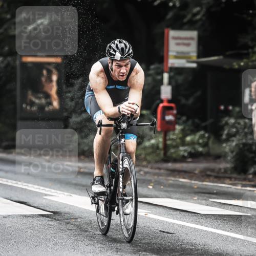 13.09.2026 - Stadtparktriathlon H.Heesch http://msf.ph/oto/10321140 13.09.2026 11:57:42 Radfahren 737, 741, 757, 825, 908, 964, 1060 meine-sportfotos.de
