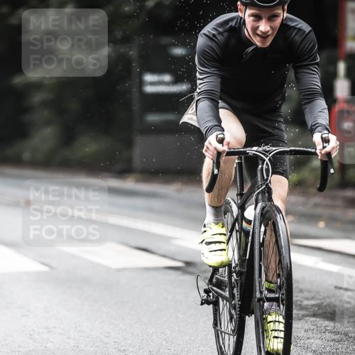 13.09.2026 - Stadtparktriathlon H.Heesch http://msf.ph/oto/10321210 13.09.2026 11:57:47 Radfahren 741, 908, 964, 1009 meine-sportfotos.de