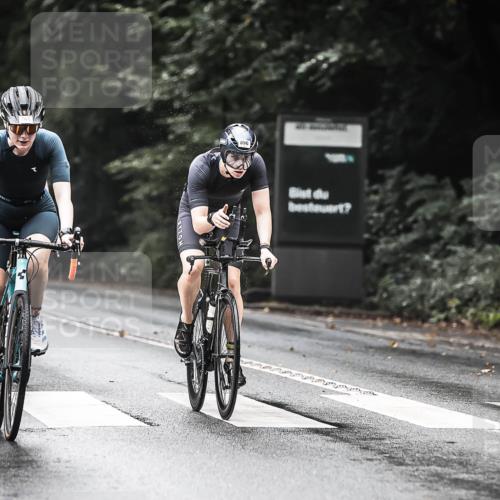 13.09.2026 - Stadtparktriathlon H.Heesch http://msf.ph/oto/10321229 13.09.2026 11:57:58 Radfahren 712, 761, 765, 794, 896, 1009 meine-sportfotos.de