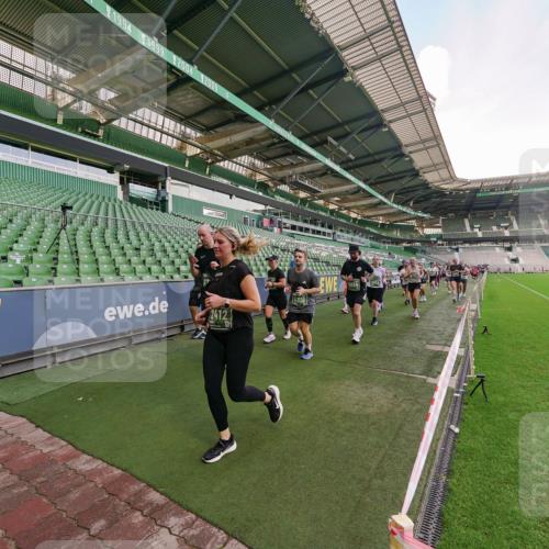 13.09.2026 - 21. swb-Marathon Bremen Michael Burmester http://msf.ph/oto/10321256 13.09.2026 13:21:16 Laufen im Stadion 128, 258, 351, 423, 441, 464, 601, 620, 704, 782, 851, 1060, 1066, 1094, 1129, 1158, 1177, 1316, 1344, 1409, 1417, 1439, 1446, 1518, 1676, 1697, 1729, 1756, 1808, 1815, 1846, 2010, 2028, 2064, 2139, 2201, 2258, 2278, 2349, 2394, 2395, 2414, 2417, 2437, 2501, 2519, 2533, 2551, 2588, 2652, 2660, 2694, 2695, 2736, 2756, 2793, 2828, 2886, 2954, 2964, 2995, 3004, 3010, 3017, 3018, 3022, 3034, 3035, 3036, 3037, 3059, 3070, 3074, 3102, 3139, 3144, 3225, 3264, 3310 meine-sportfotos.de
