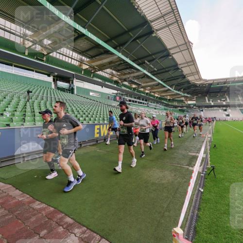 13.09.2026 - 21. swb-Marathon Bremen Michael Burmester http://msf.ph/oto/10321269 13.09.2026 13:21:18 Laufen im Stadion 128, 258, 351, 423, 441, 464, 601, 620, 704, 782, 851, 1060, 1066, 1094, 1129, 1158, 1177, 1316, 1344, 1409, 1417, 1439, 1446, 1518, 1676, 1697, 1729, 1756, 1808, 1815, 1846, 2010, 2028, 2064, 2139, 2201, 2258, 2278, 2349, 2394, 2395, 2414, 2417, 2437, 2501, 2519, 2533, 2551, 2588, 2652, 2660, 2694, 2695, 2736, 2756, 2793, 2828, 2886, 2954, 2964, 2995, 3004, 3010, 3017, 3018, 3022, 3034, 3035, 3036, 3037, 3059, 3070, 3074, 3102, 3139, 3144, 3225, 3264, 3310 meine-sportfotos.de