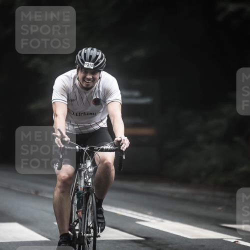 13.09.2026 - Stadtparktriathlon H.Heesch http://msf.ph/oto/10321277 13.09.2026 13:06:41 Radfahren 1244, 1312, 1344 meine-sportfotos.de
