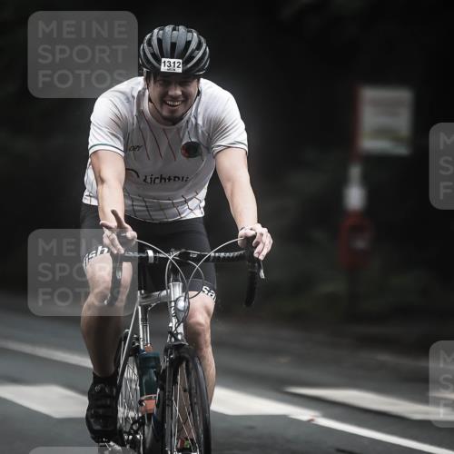13.09.2026 - Stadtparktriathlon H.Heesch http://msf.ph/oto/10321295 13.09.2026 13:06:41 Radfahren 1244, 1312, 1344 meine-sportfotos.de