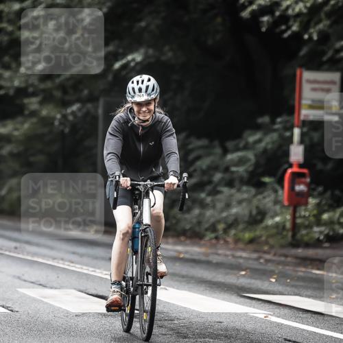 13.09.2026 - Stadtparktriathlon H.Heesch http://msf.ph/oto/10321300 13.09.2026 11:58:01 Radfahren 712, 732, 761, 765, 794, 896 meine-sportfotos.de